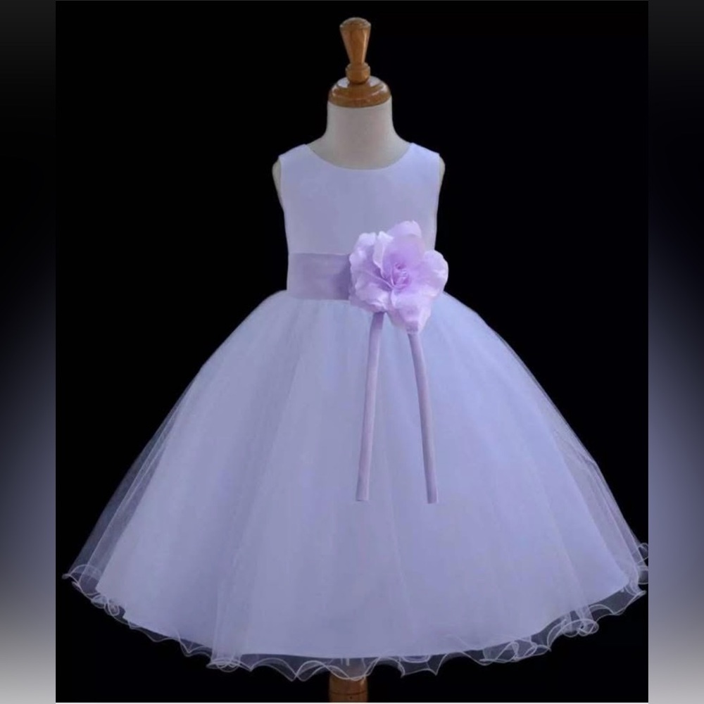 Communion/Flower Girl Dress with removable lavender Floral Detail